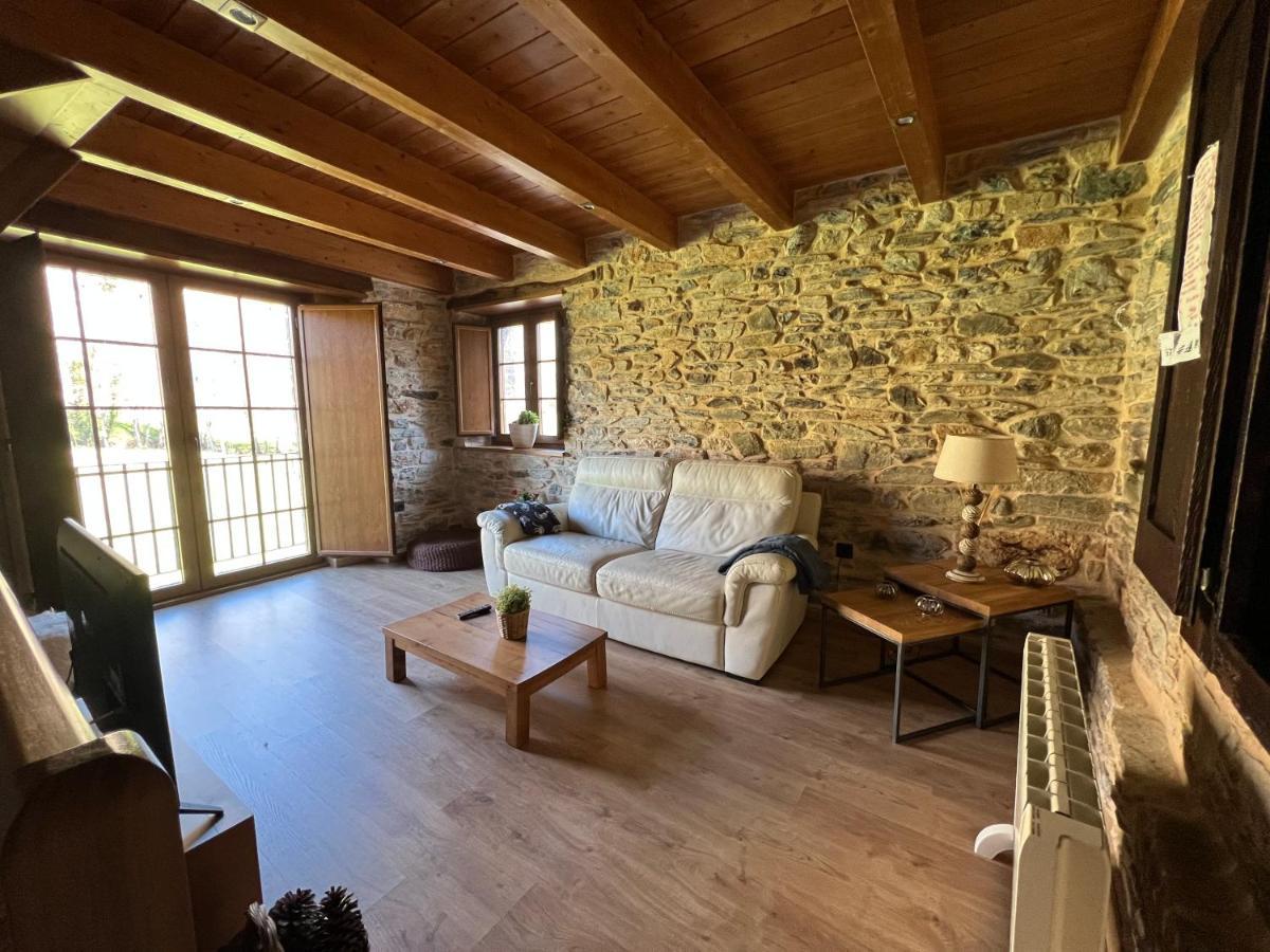 Casa Rural La Torre Recien Rehabilitada. Лас-Эррериас Экстерьер фото