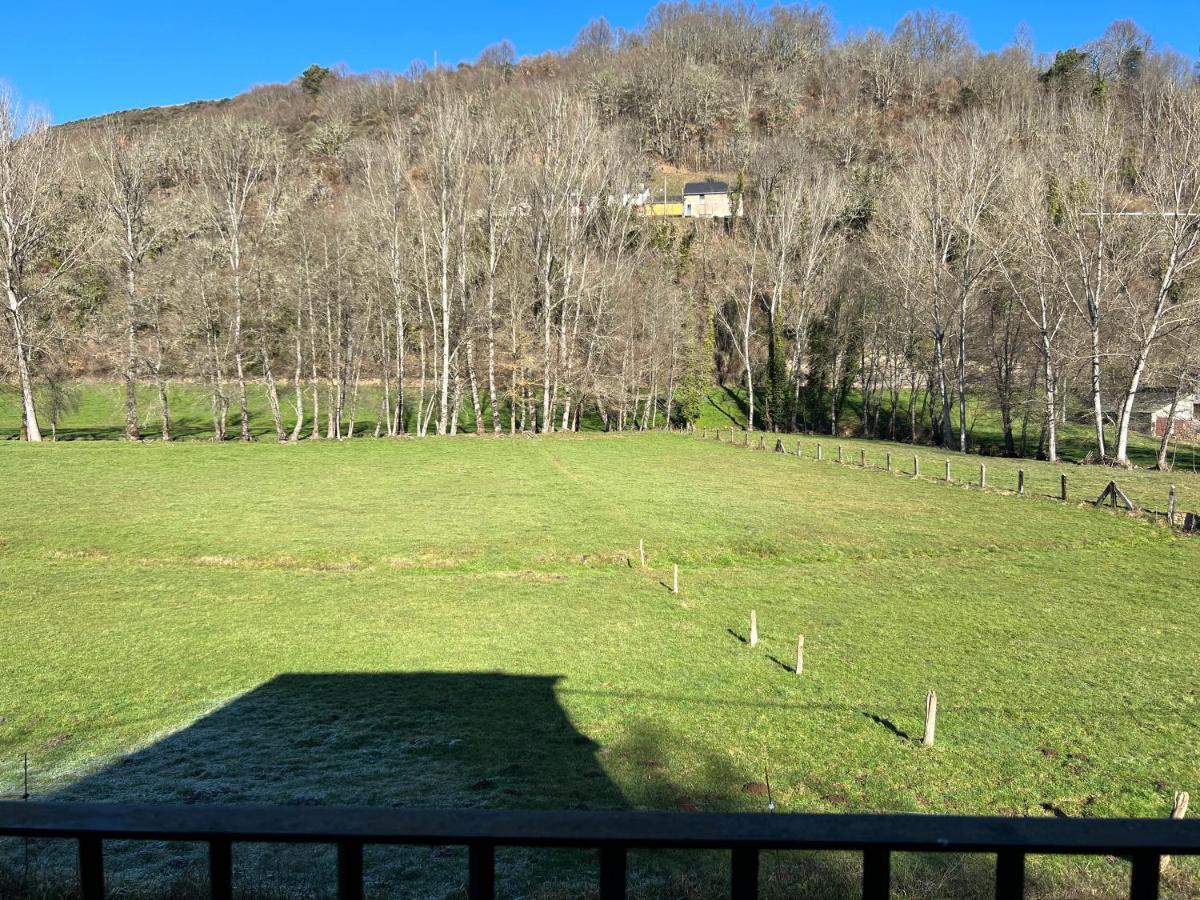 Casa Rural La Torre Recien Rehabilitada. Лас-Эррериас Экстерьер фото